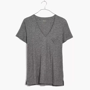 NWT Madewell V-neck Pocket T-shirt - size small